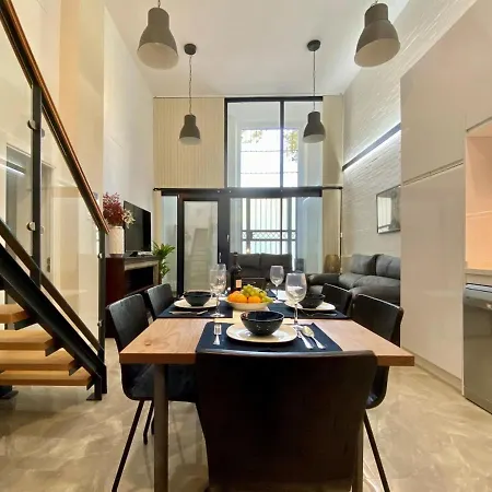 Tr3 Aparcamiento Incluido Familias Loft Almirante Lägenhet