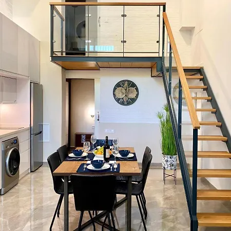Tr3 Aparcamiento Incluido Familias Loft Almirante 아파트 *