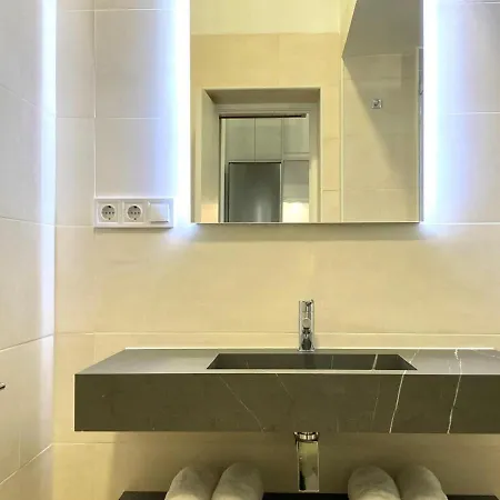Tr3 Aparcamiento Incluido Familias Loft Almirante 세비야